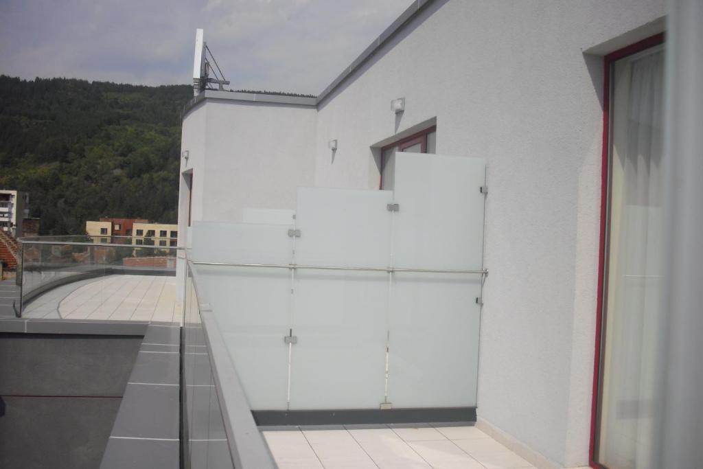 Universal Hotel Ντούπνιτσα Δωμάτιο φωτογραφία
